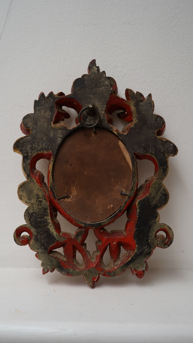 Pair of Giltwood Wall Plaques after William Wetmore Story (c. 1860–80) – Neo-Classical Portrait & Armorial