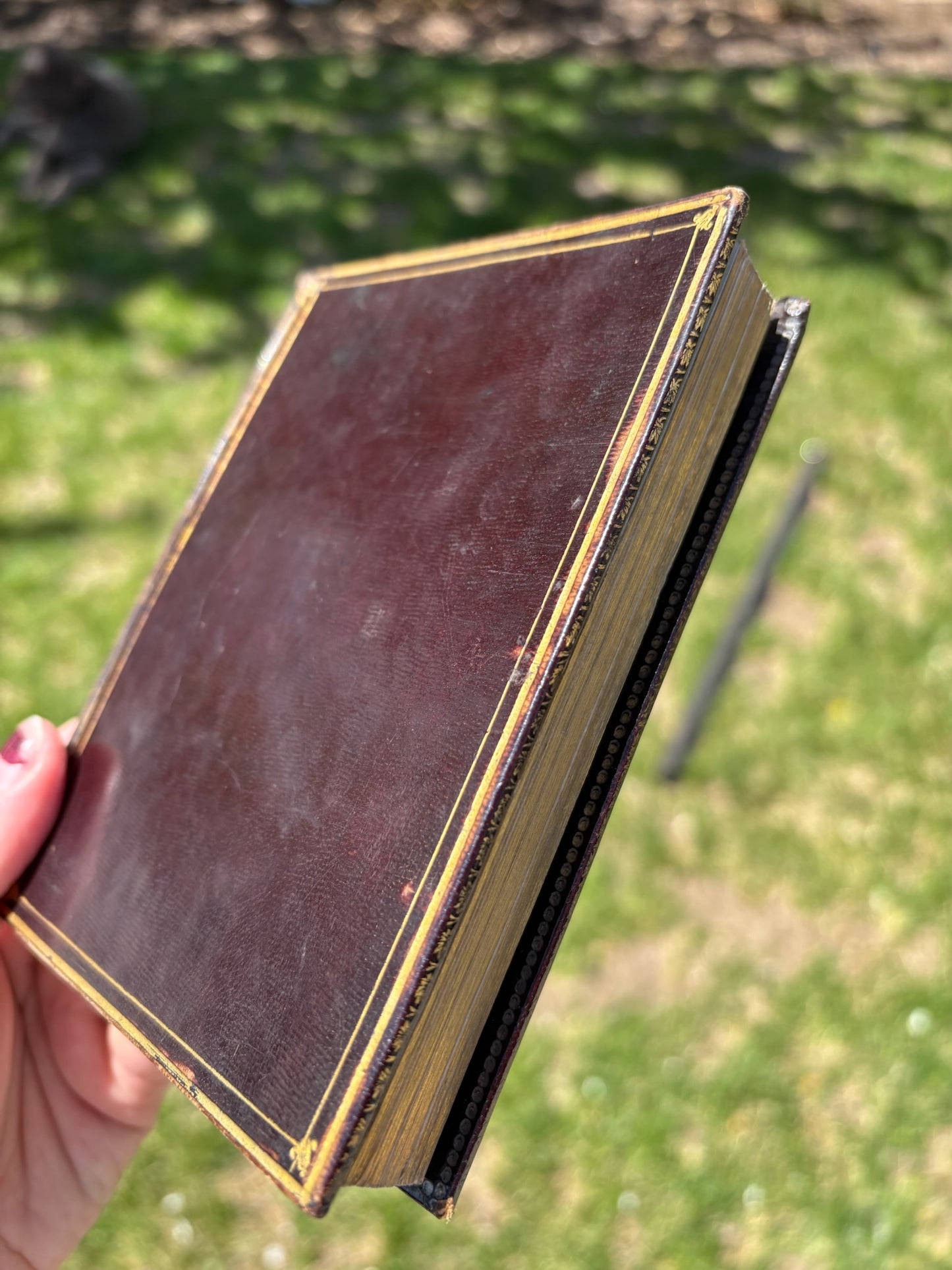 1840 "Der Monat Maria" Purple Full Leather German Book