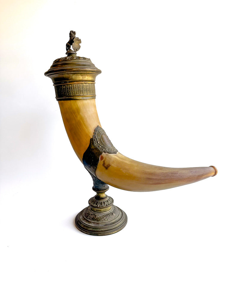 Antique Ceremonial Drinking Horn – A Timeless Trophy from 1895