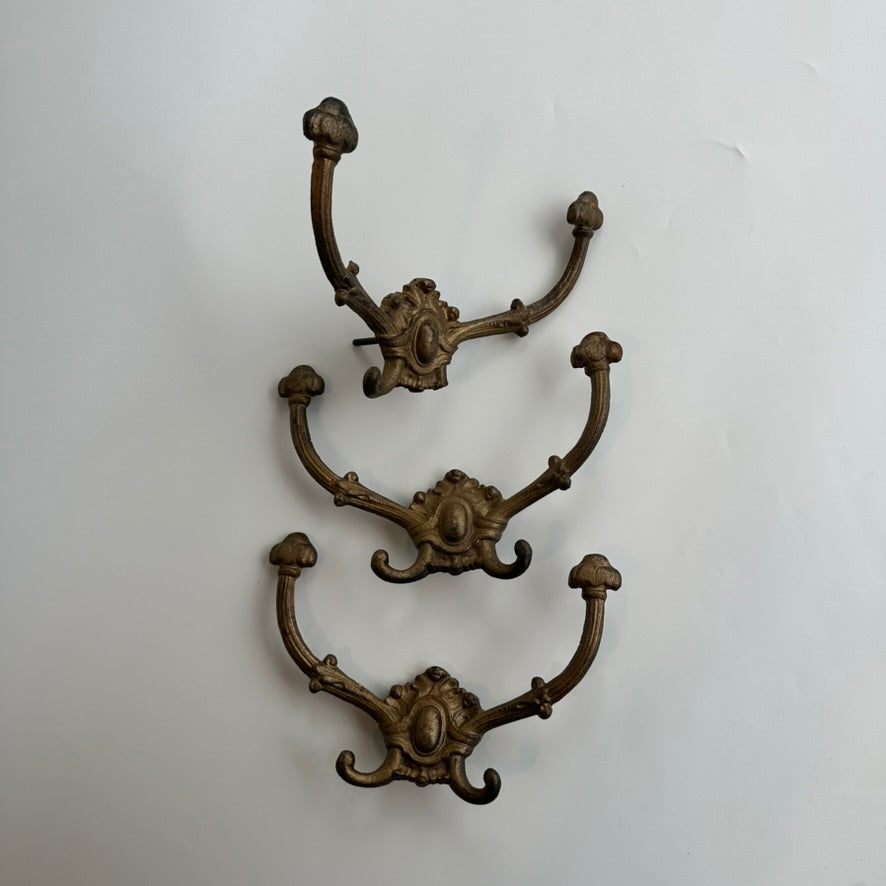 Antique Victorian Cast-Brass Quadruple Wall Hooks – Hat, Coat & Umbrella Hangers, Set of 3