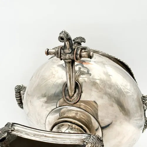 Elegant Late Victorian Silver-Plated Hot Water Urn / Samovar, Circa 1890