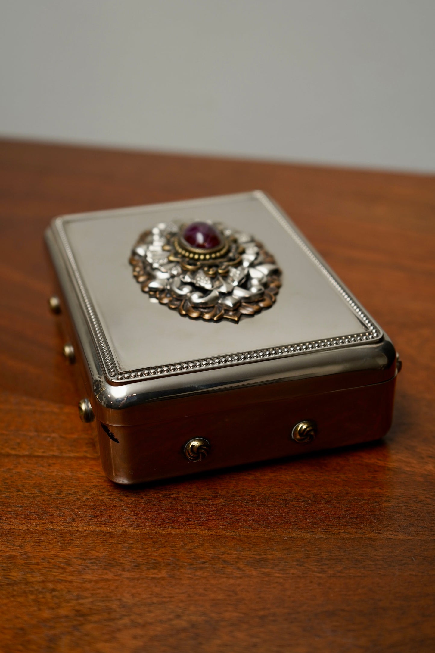 Vintage Silver-Plated Jewelry Box with Amethyst Glass Cabochon and Repoussé Medallion, Mid-20th Century