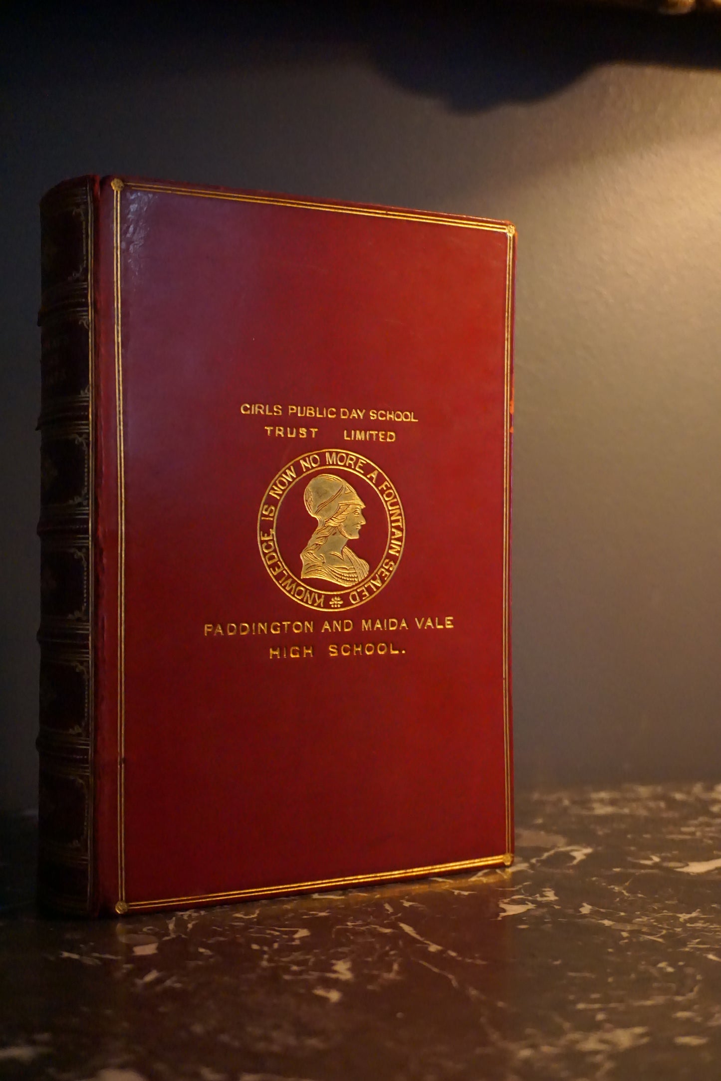 1907 "Lord Macaulay’s Essays and Lays of Ancient Rome" Red Full Leather Book
