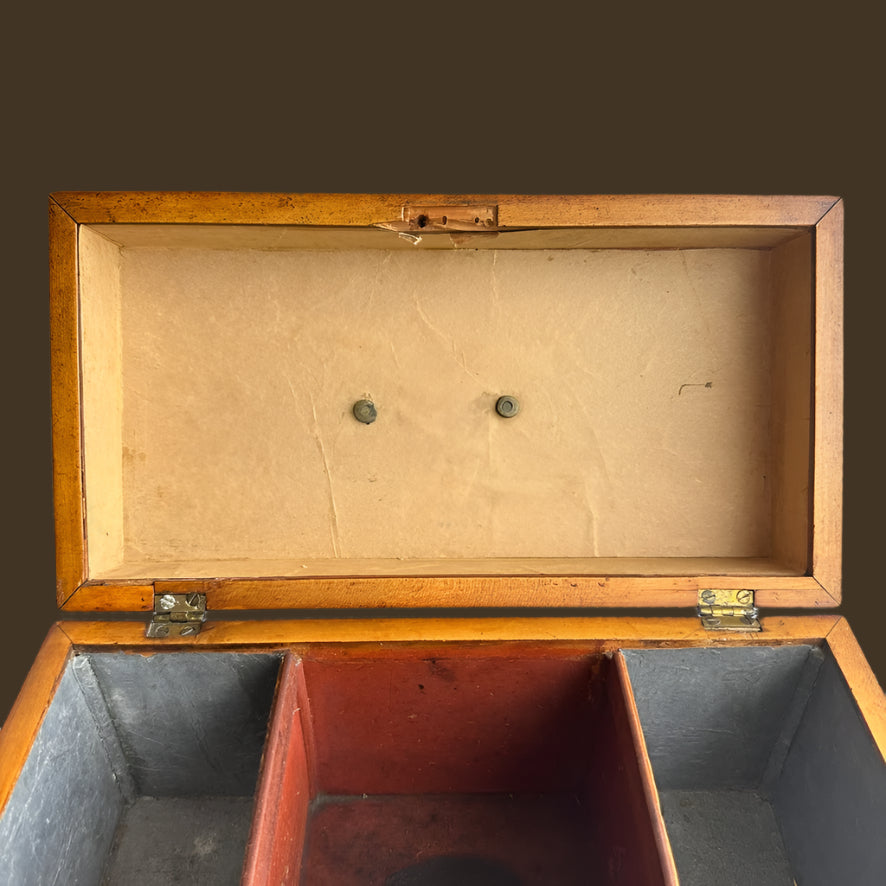 19th Century English Mahogany Tea Caddy with Brass Handle and Bone Keyhole