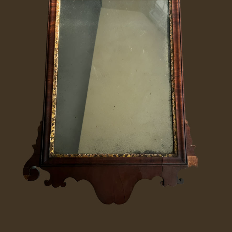 Early 19th Century Federal-Chippendale Style Wall Mirror with Mahogany Veneer and Gilt Details