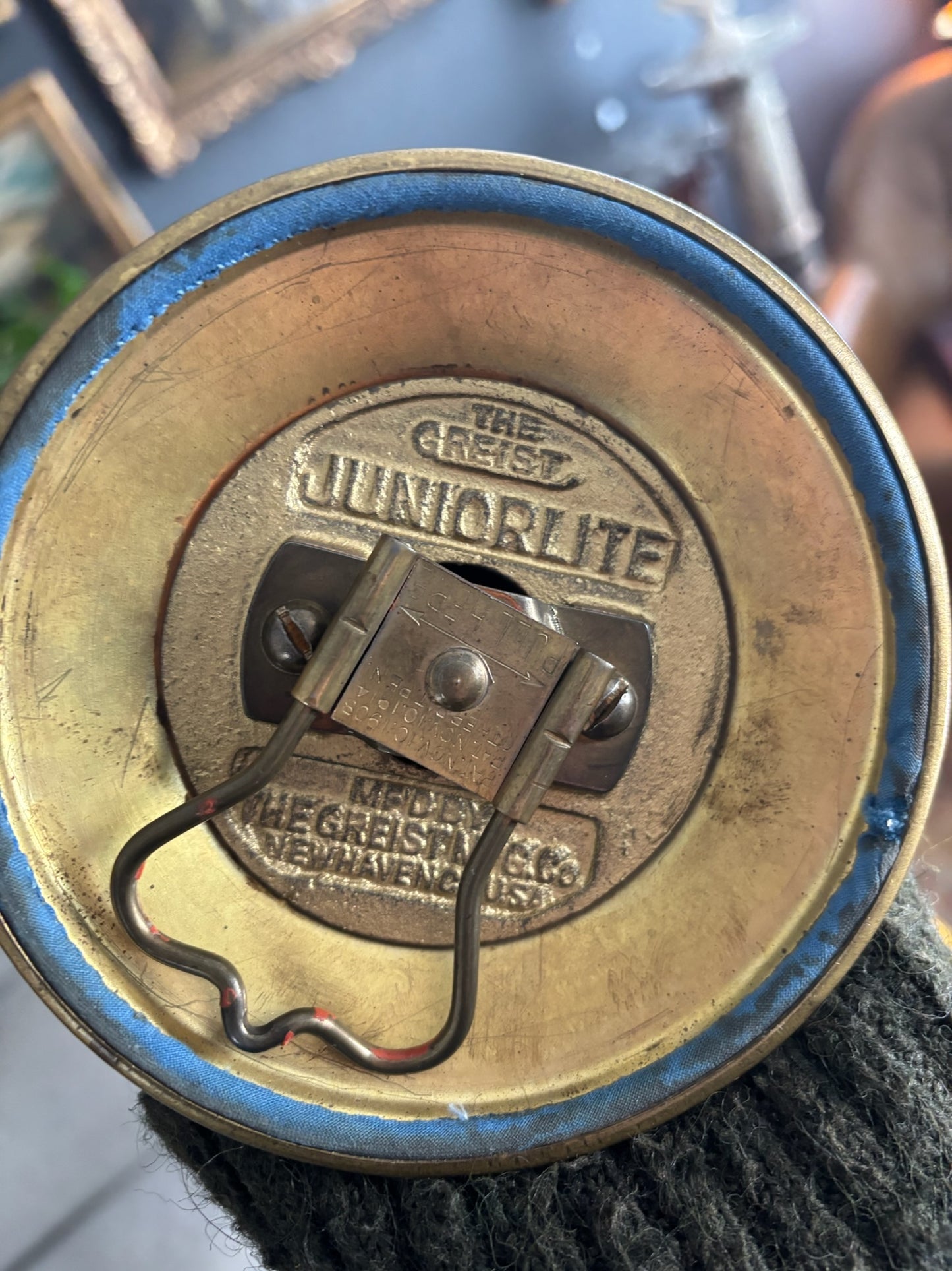 Vintage Cresco “Juniorlite” Brass Wall Sconce, c.1940s–1950s