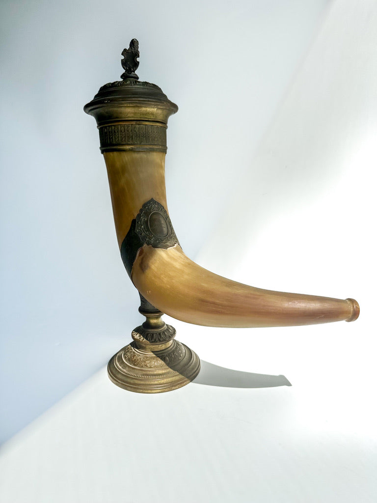 Antique Ceremonial Drinking Horn – A Timeless Trophy from 1895