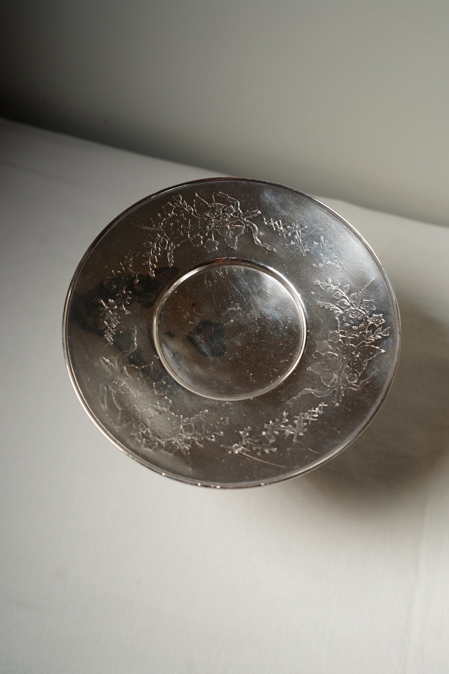 Antique Meriden Britannia Silverplate Aesthetic Movement Tazza with Etched Floral Dish