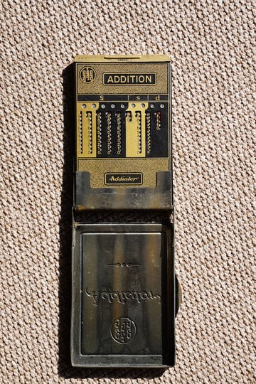 Vintage Pocket Adding Machine, Pre Decimal Sterling