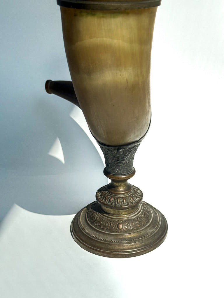 Antique Ceremonial Drinking Horn – A Timeless Trophy from 1895