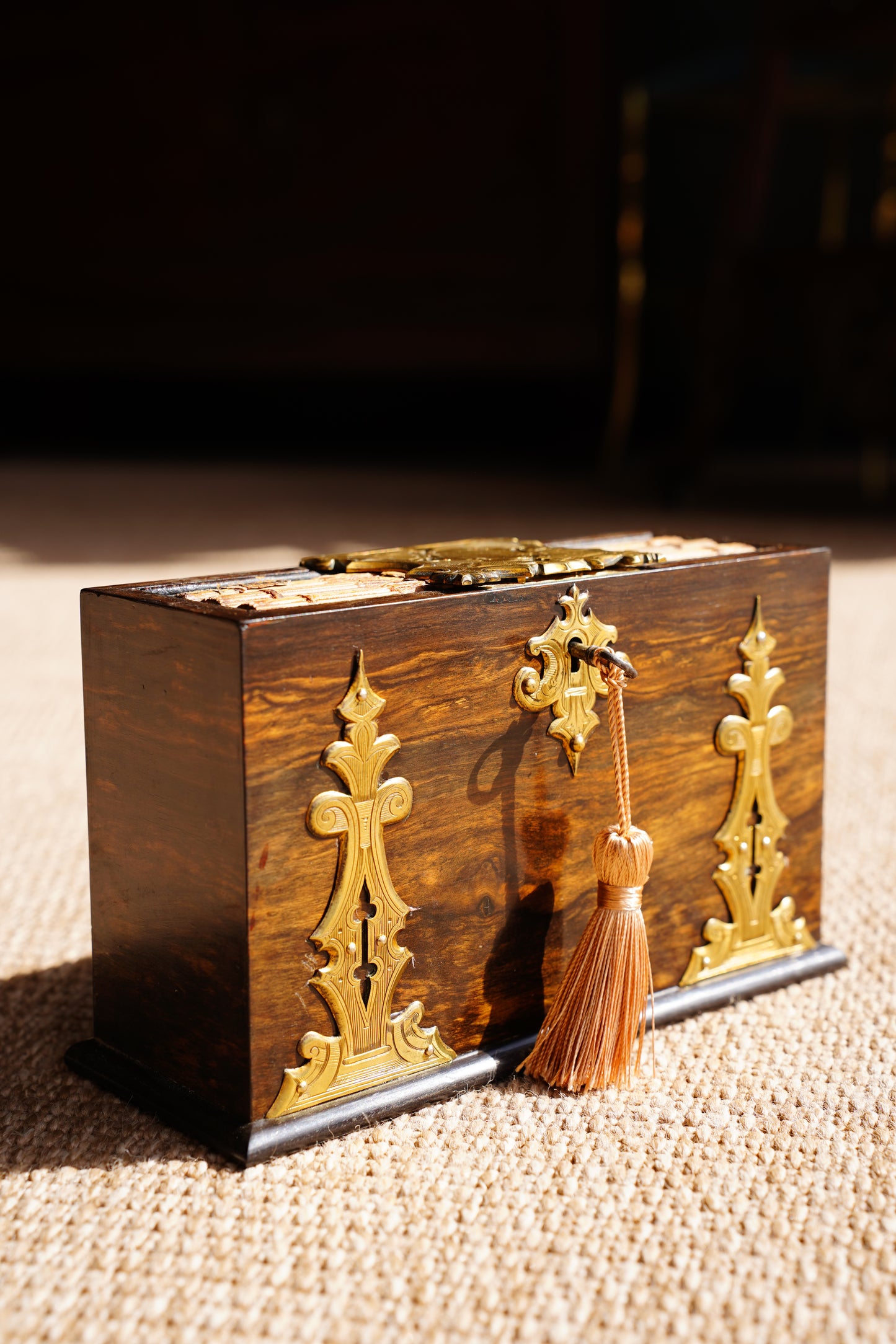 Antique Rosewood Spring Opening Stationery Box