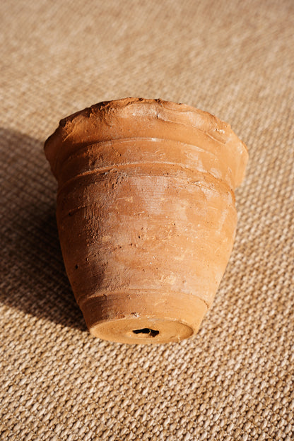 New Terracotta Ruffle Rim Garden Pot, Aged Finish