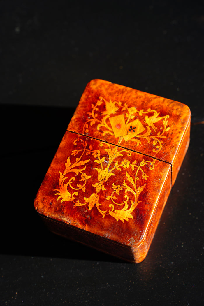 Antique Napoleon III Burl Wood Playing Card Box detail