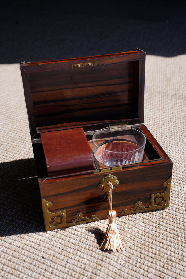 Antique Georgian Rosewood Domed Tea Caddy secondary view