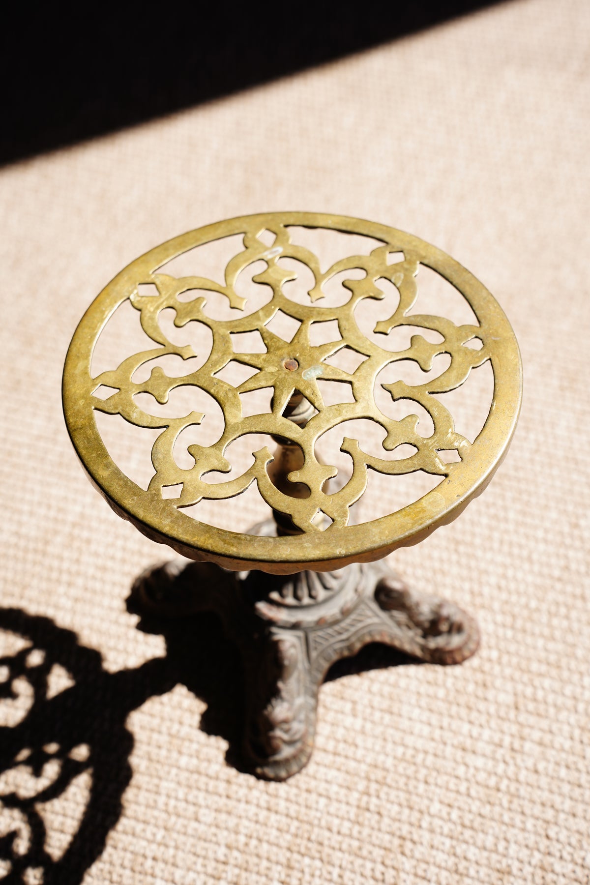 Antique Victorian Style Brass Plant Stand