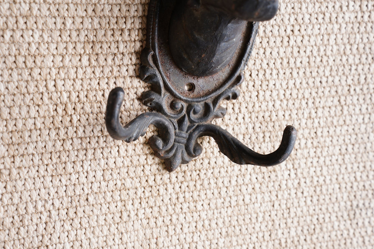 Vintage Victorian Style Cast Iron Dog Wall Hook