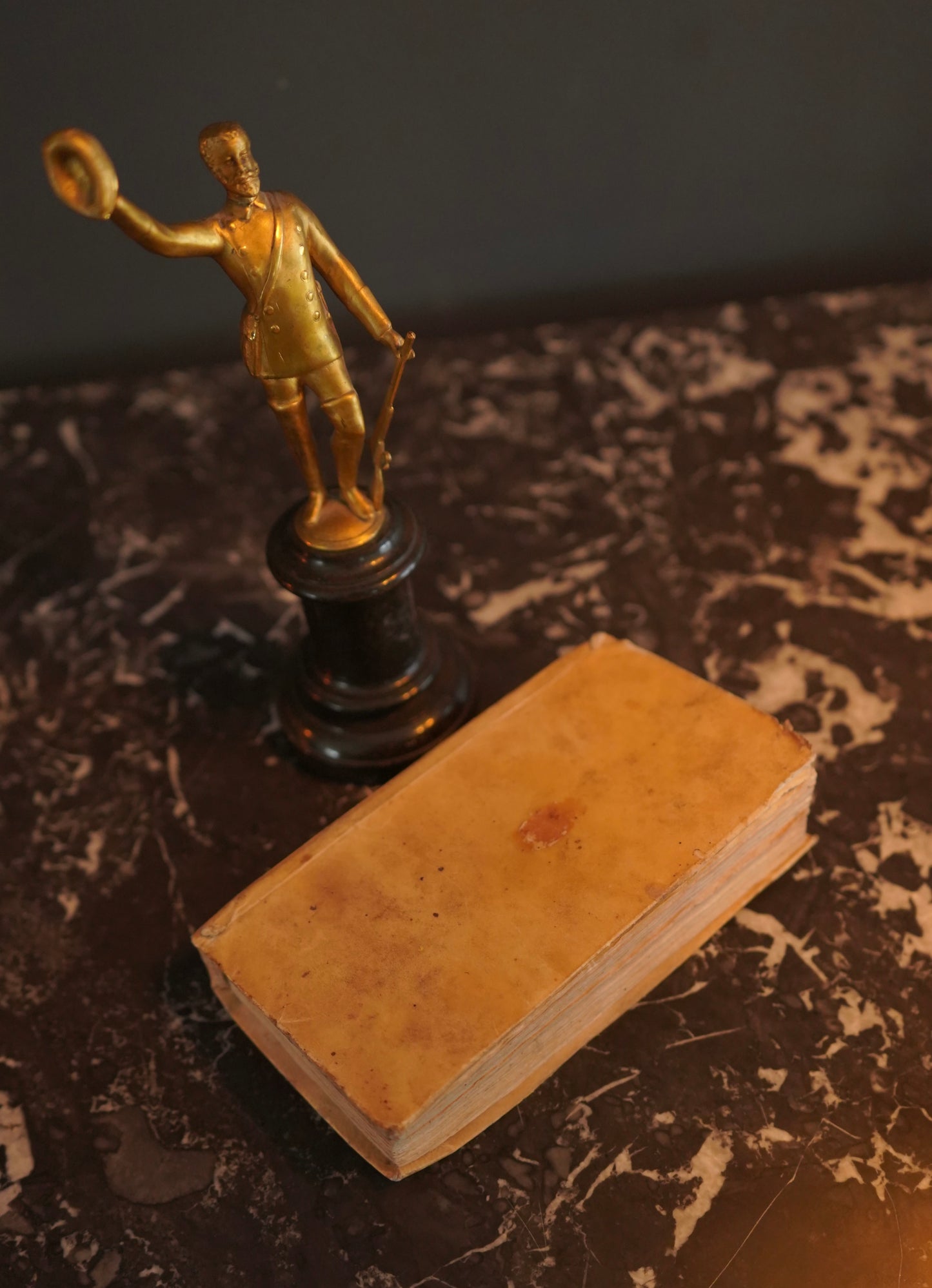 Miniature 1675 "La Valge Smarrita di antonio Lupis" Italian Vellum Book