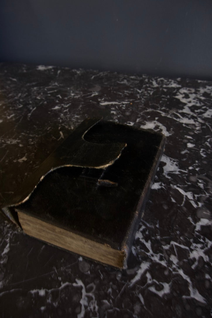 1819 "The Psalms of David" Black Leather Wallet Style Book