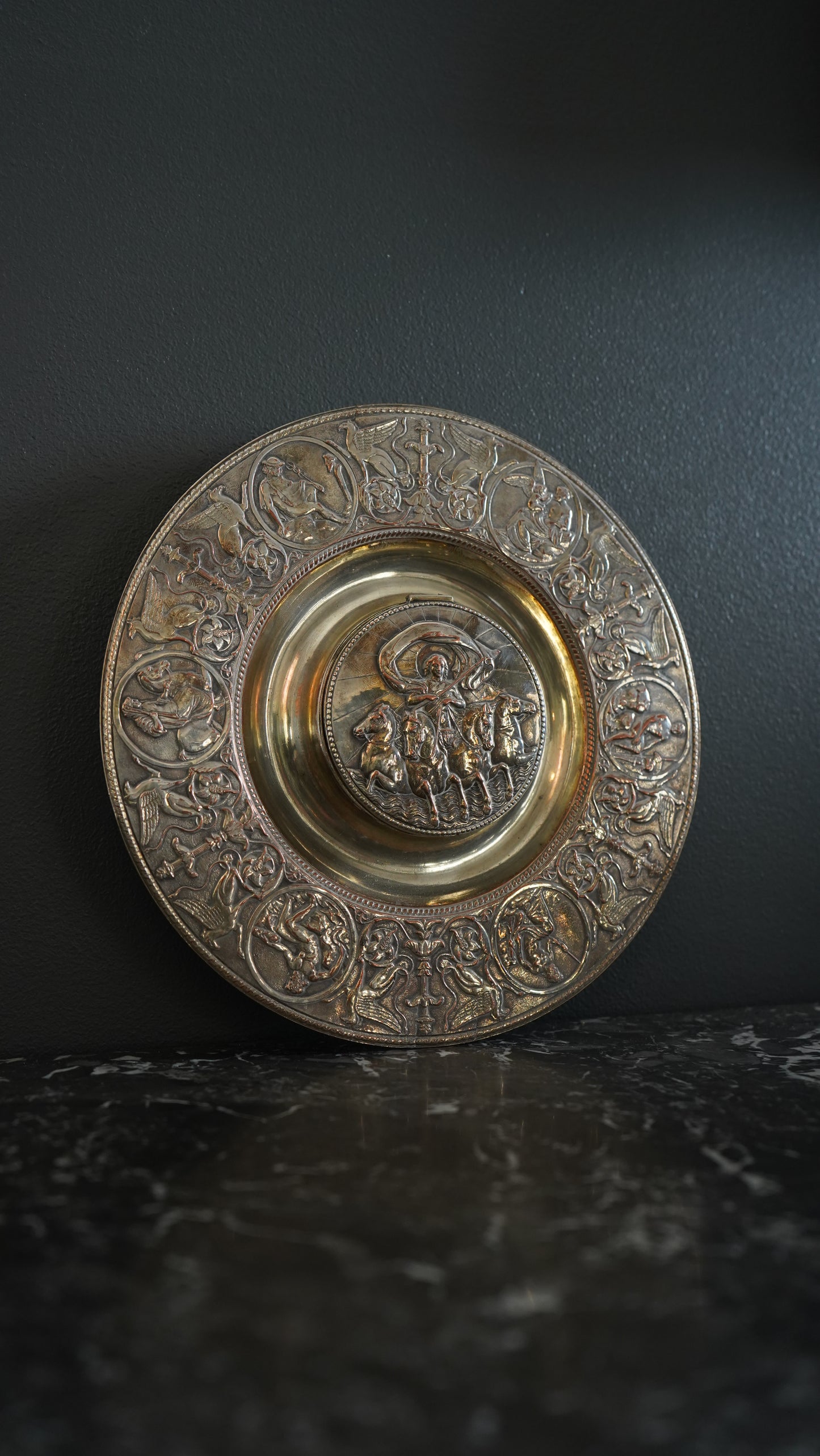 Victorian Silver-Plated Inkwell Depicting Boudica in Chariot – Neoclassical Revival Desk Accessory