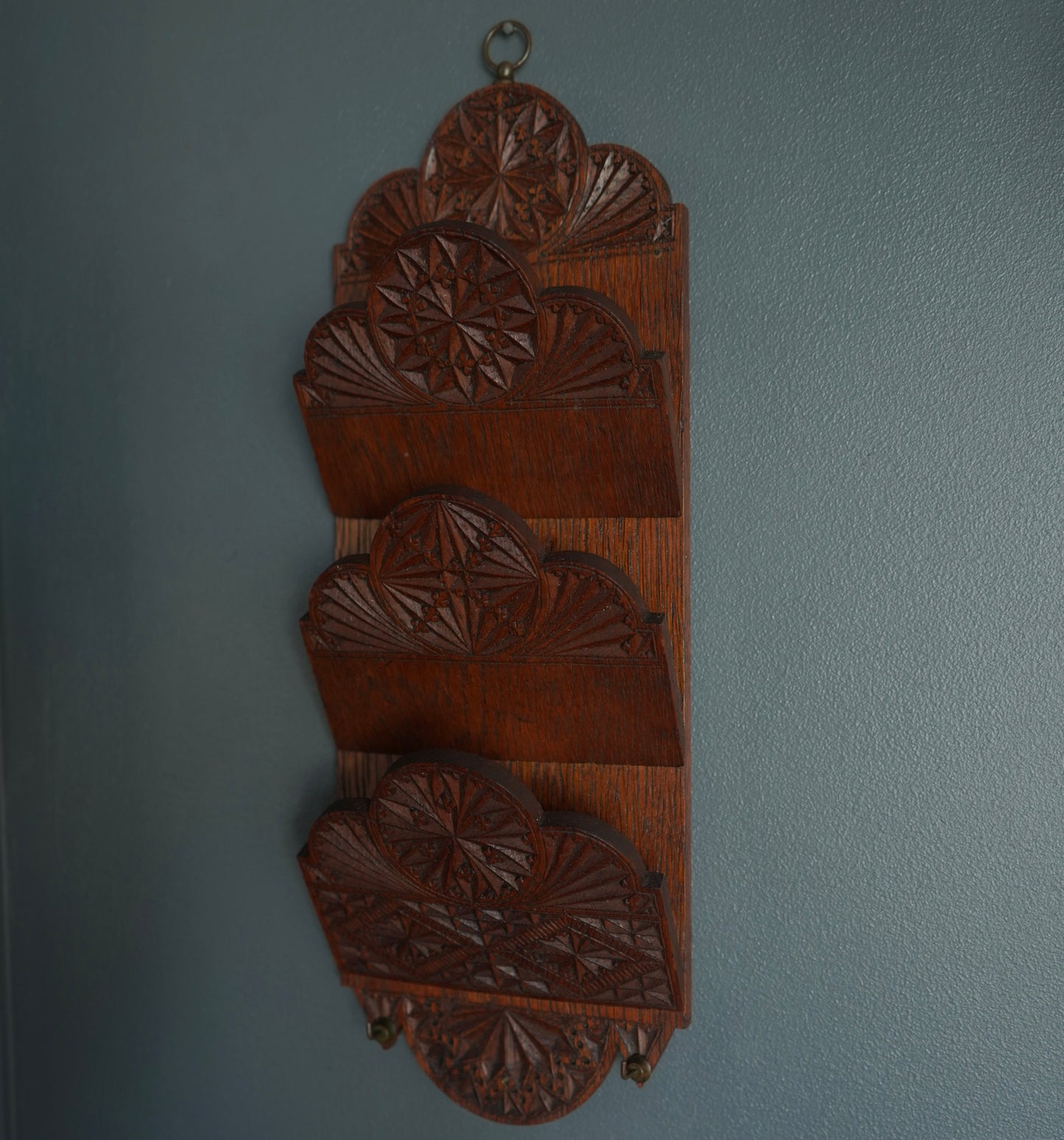 Antique Hand-Carved Oak Letter Rack with Key Hooks | Arts & Crafts Folk Carving c.1880–1910