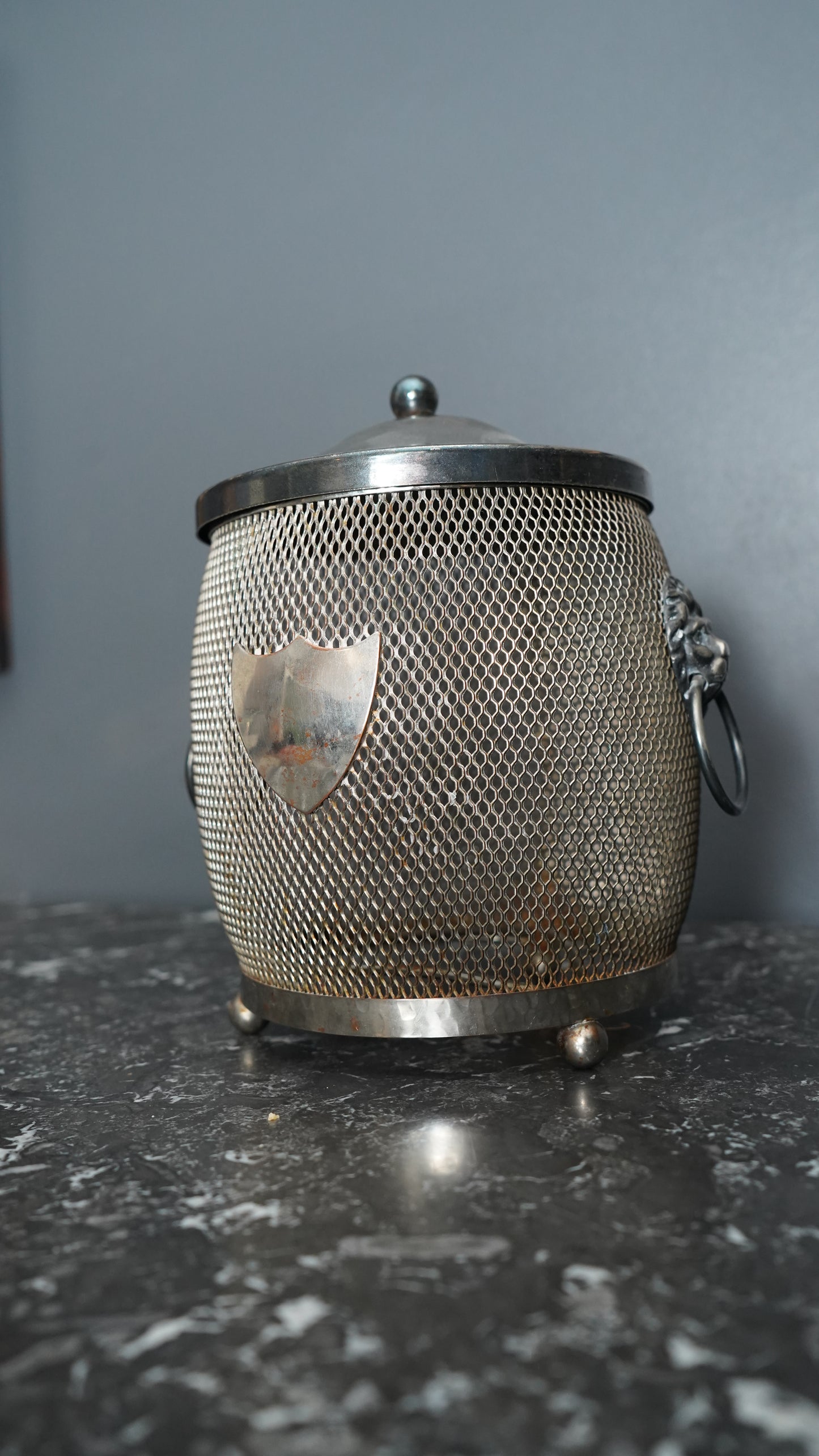 Antique English Silver-Plated Mesh Biscuit Barrel with Lion Mask Handles