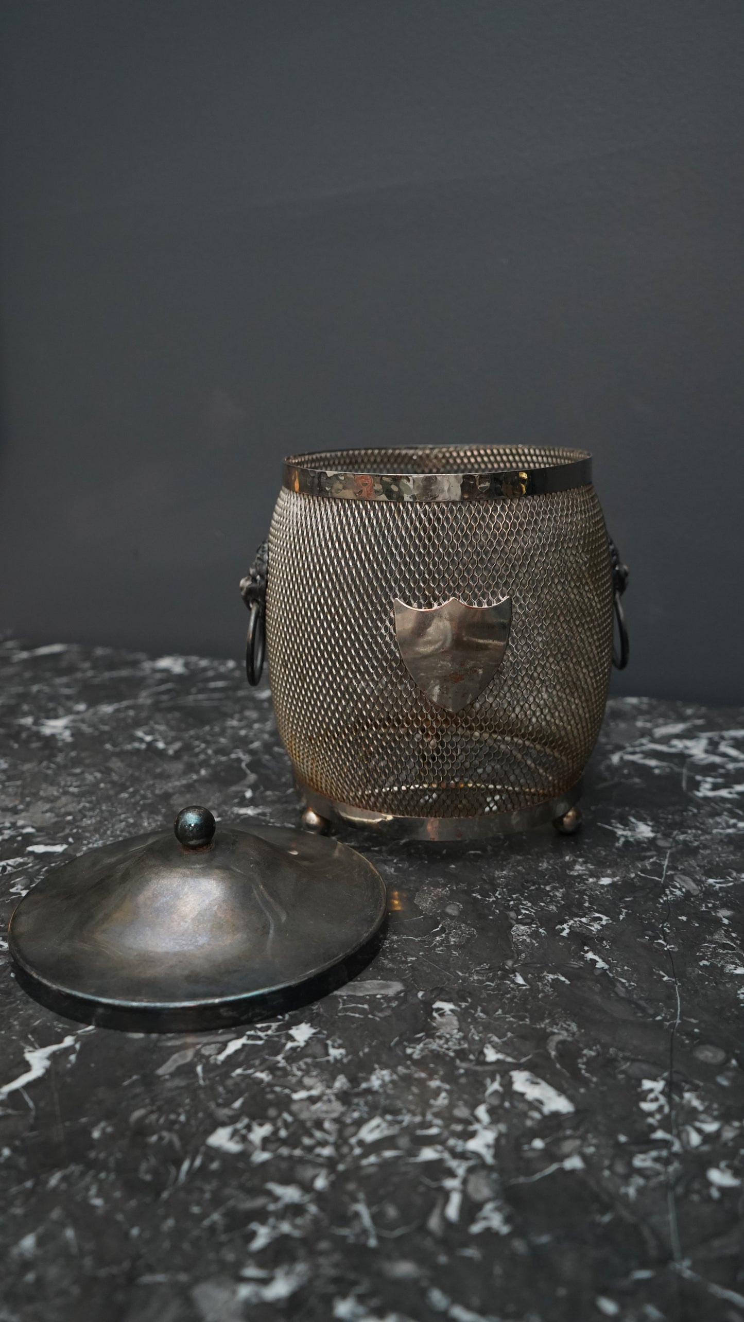 Antique English Silver-Plated Mesh Biscuit Barrel with Lion Mask Handles