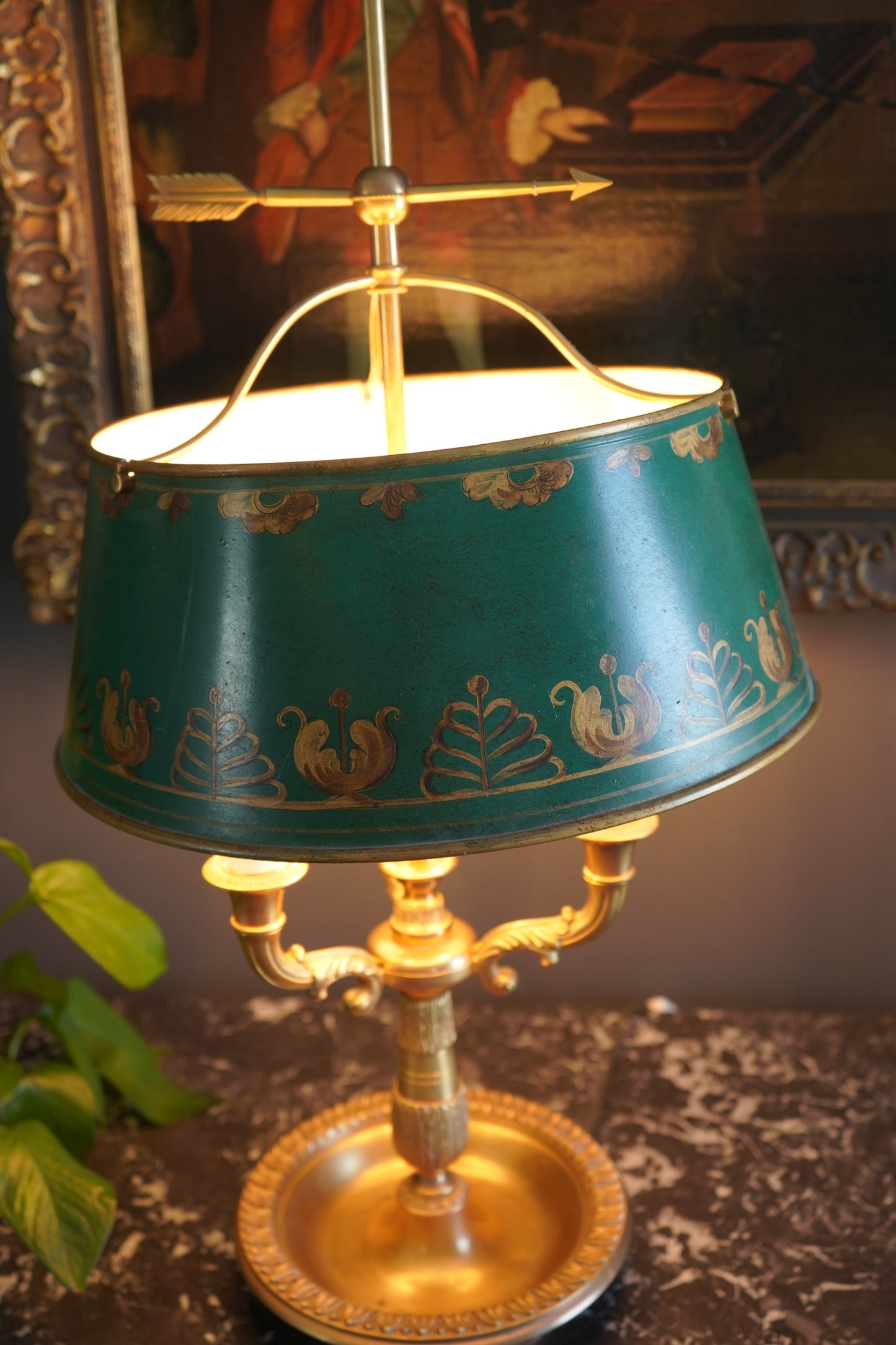 Antique French Bouillotte Lamp with Hand-Painted Tole Shade | Gilt Bronze / Brass Mix, Neoclassical, c.1920