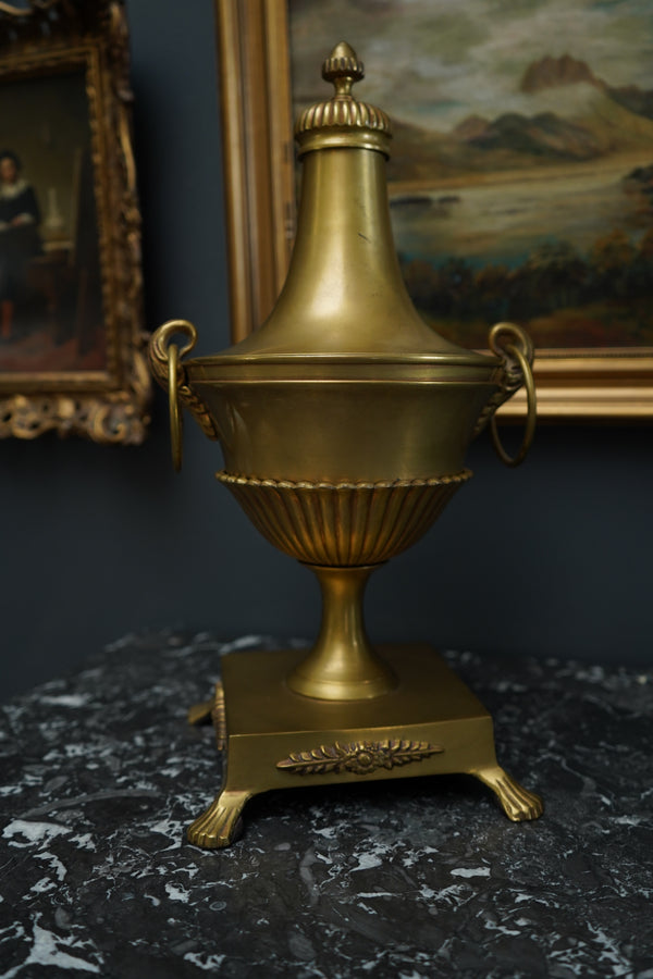 Antique Neoclassical Brass Urn with Lid and Laurel Motifs – Late 19th Century Decorative Mantel Piece secondary view