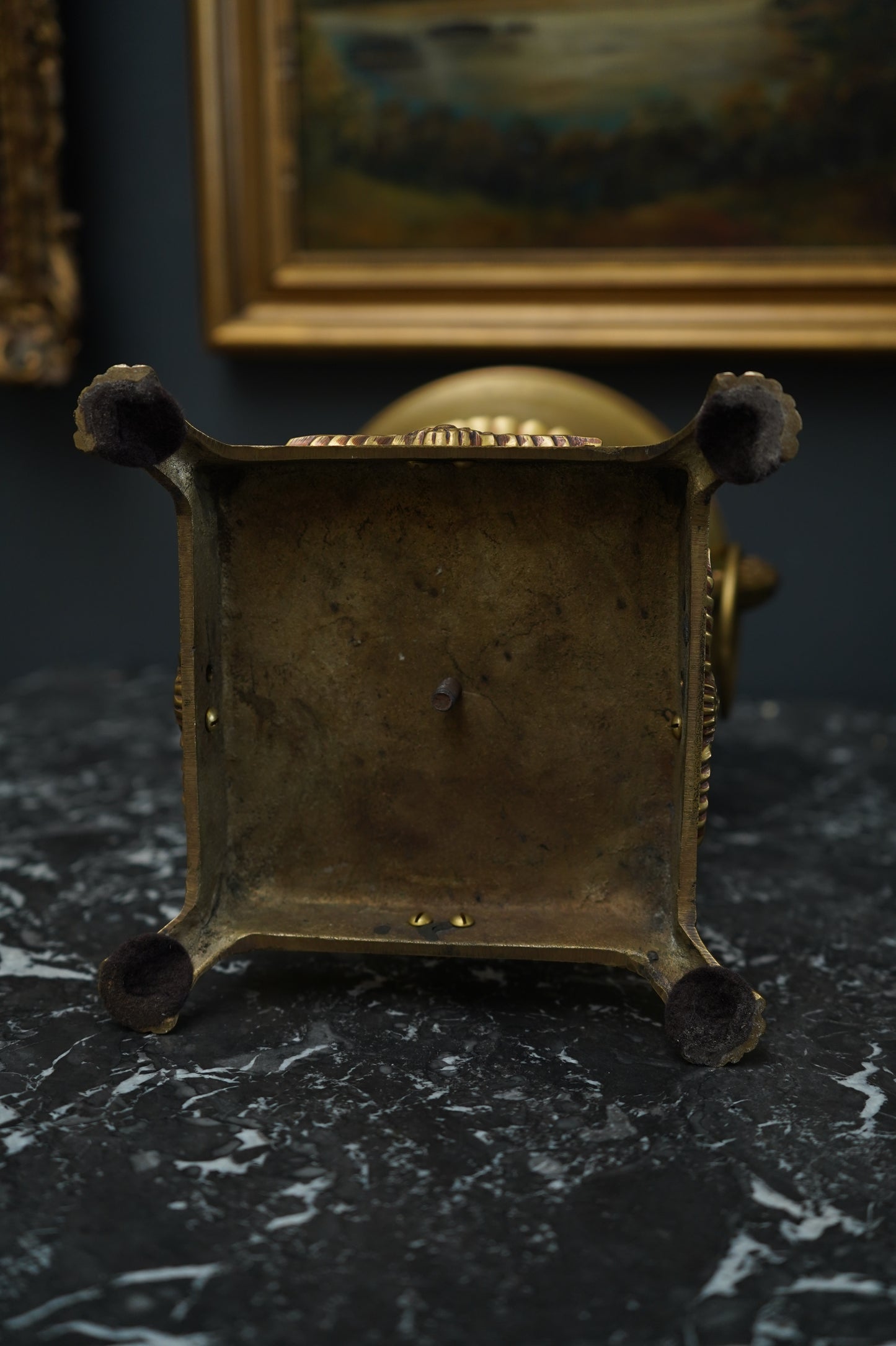 Antique Neoclassical Brass Urn with Lid and Laurel Motifs – Late 19th Century Decorative Mantel Piece