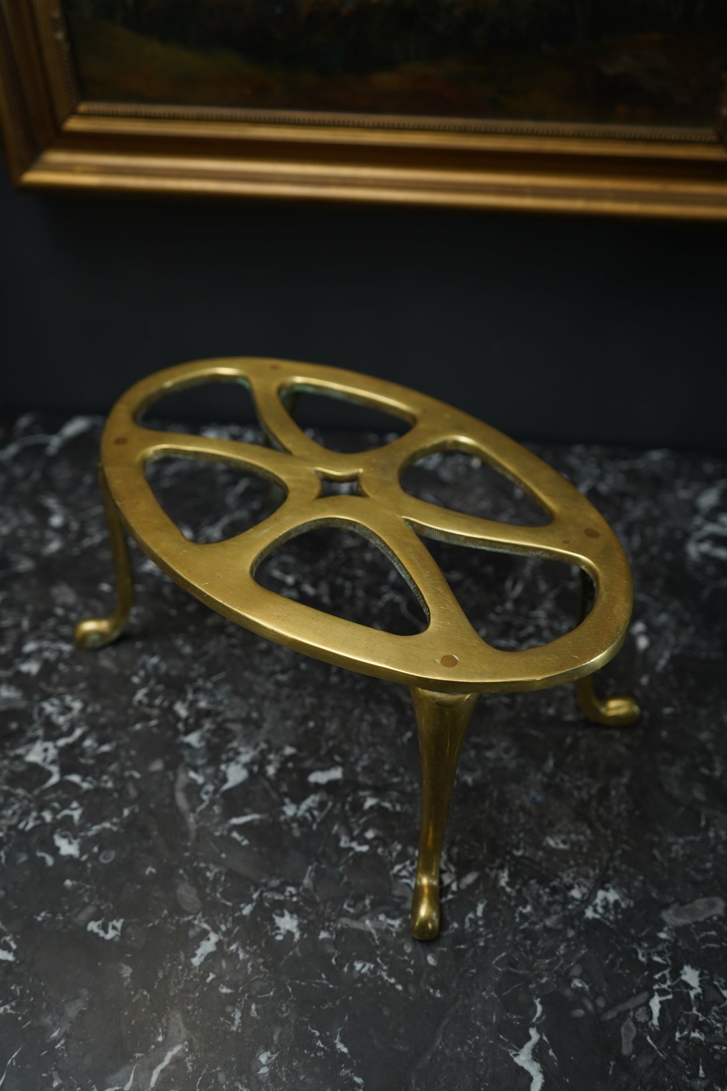 Antique Brass Riser | Trivet