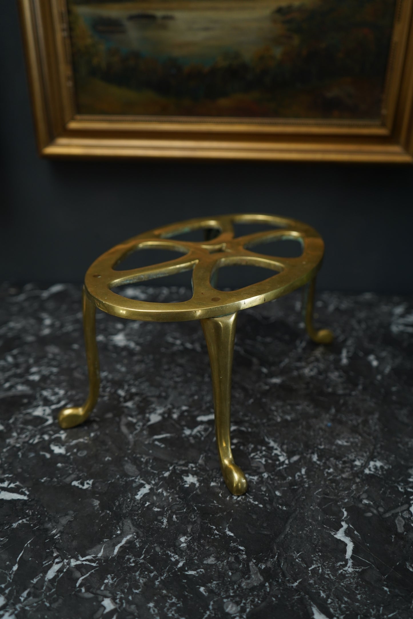 Antique Brass Riser | Trivet