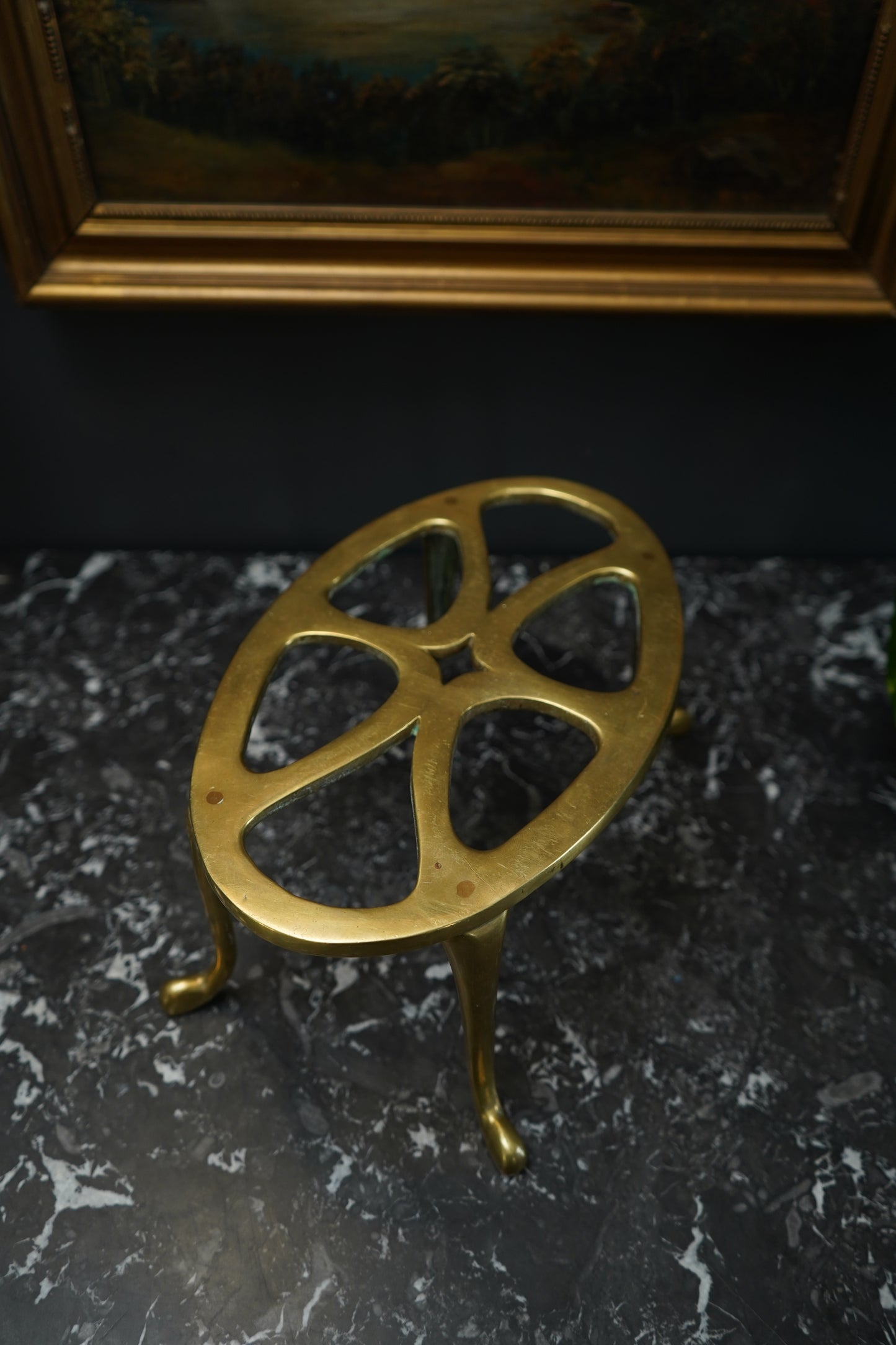 Antique Brass Riser | Trivet